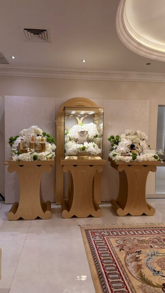 توصيل دزات ونقل دزات الأعراس والحفلات في الكويت67079013